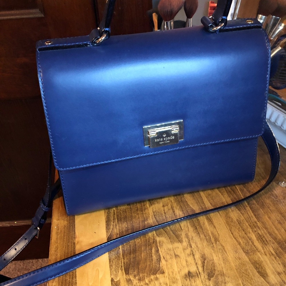 Kate Spade purse!!! (Matching wallet available)